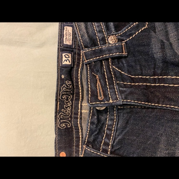 🤩NWT Miss Me Skinny Straight-Rise Jeans🤩 - Picture 5 of 7